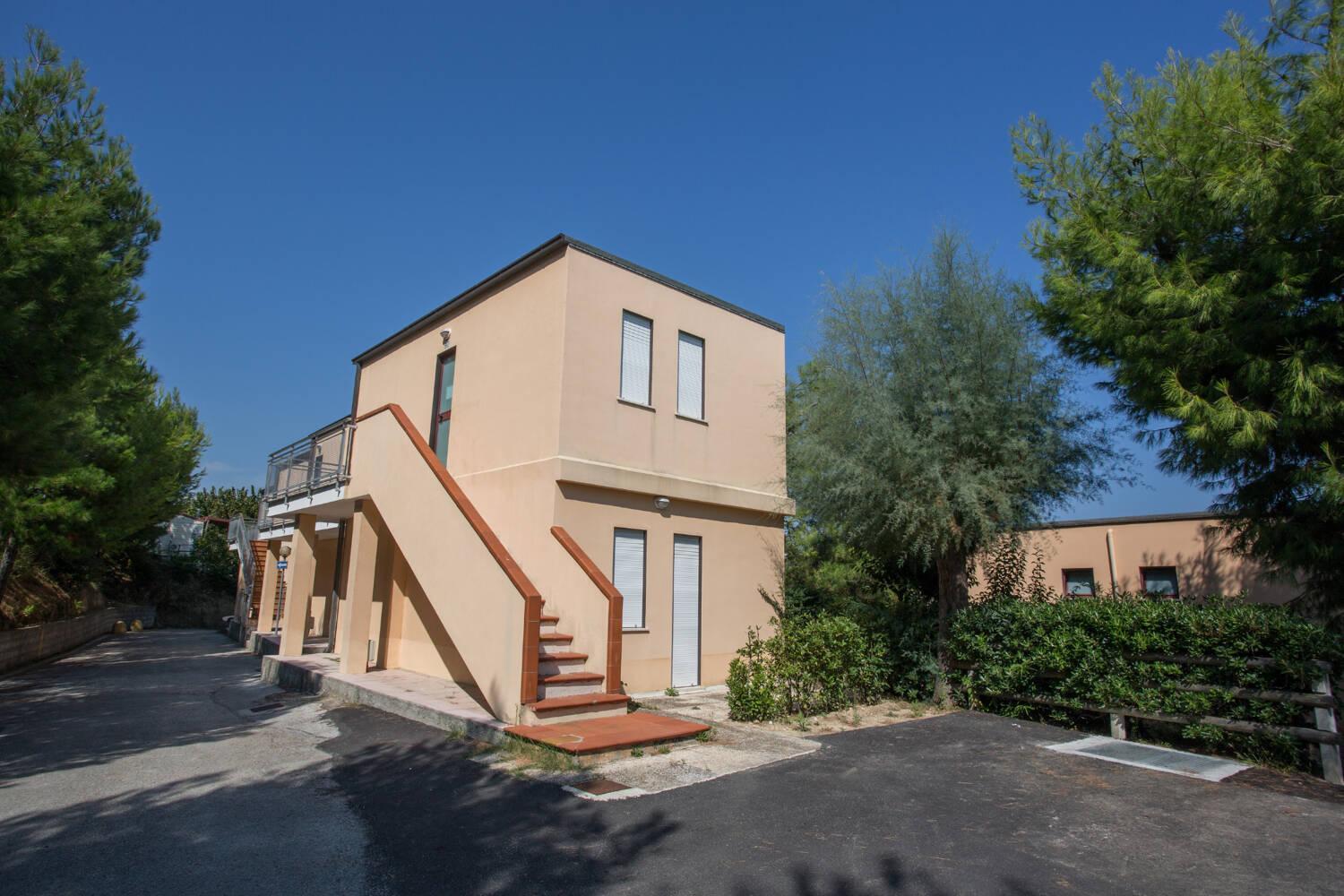 Centro Vacanze Mirage Torre di Palme Exterior photo